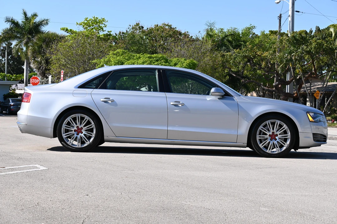 2012 Audi D4 A8 - Image 14 of 31
