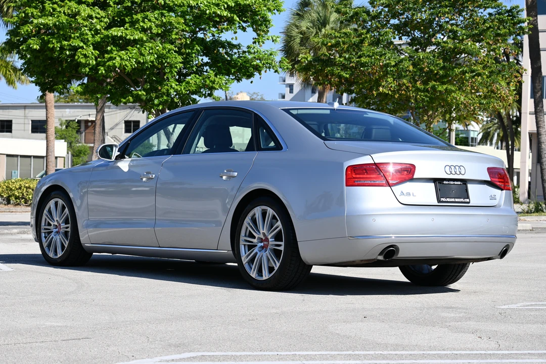 2012 Audi D4 A8 - Image 9 of 31