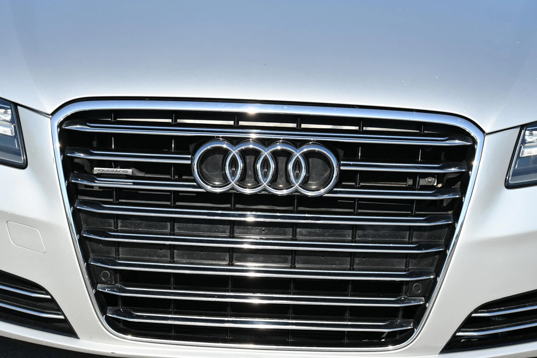 2012 Audi D4 A8 - Image 22 of 31