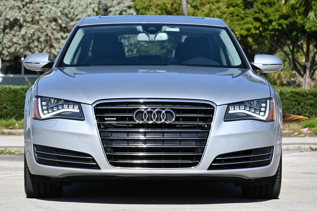 2012 Audi D4 A8 - Image 2 of 31