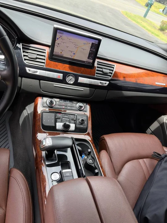 2012 Audi D4 A8 - Image 23 of 24
