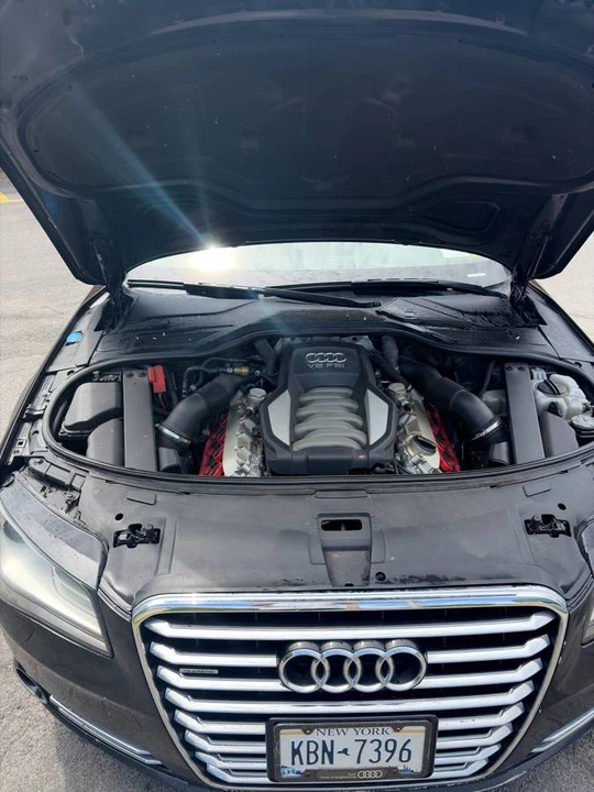 2012 Audi D4 A8 - Image 11 of 24