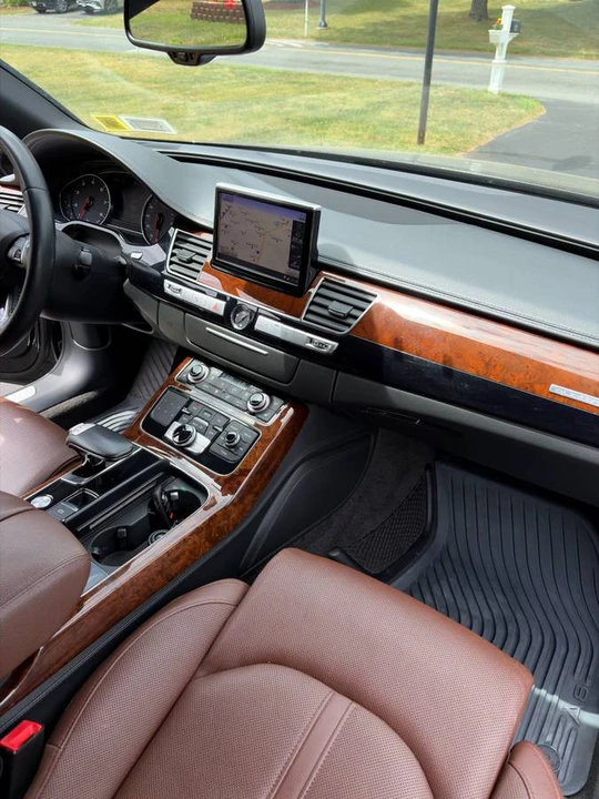2012 Audi D4 A8 - Image 14 of 24
