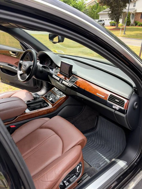 2012 Audi D4 A8 - Image 16 of 24