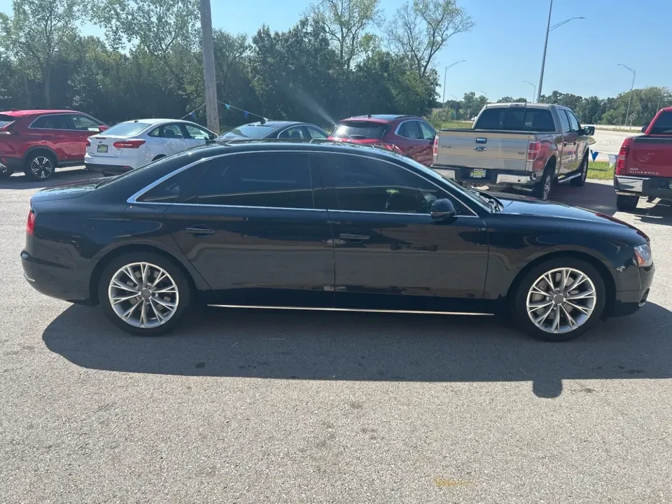 2012 Audi D4 A8 - Image 2 of 5