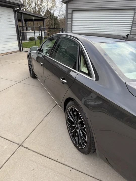 2012 Audi D4 A8 - Image 3 of 13