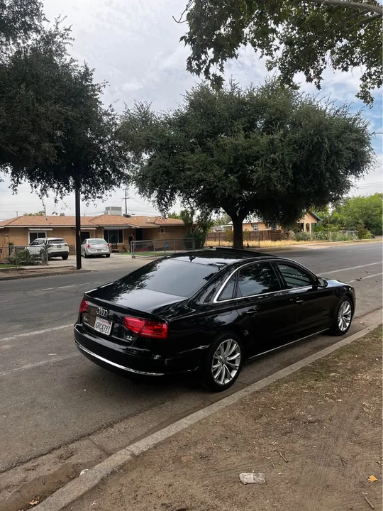 2012 Audi D4 A8 - Image 4 of 9