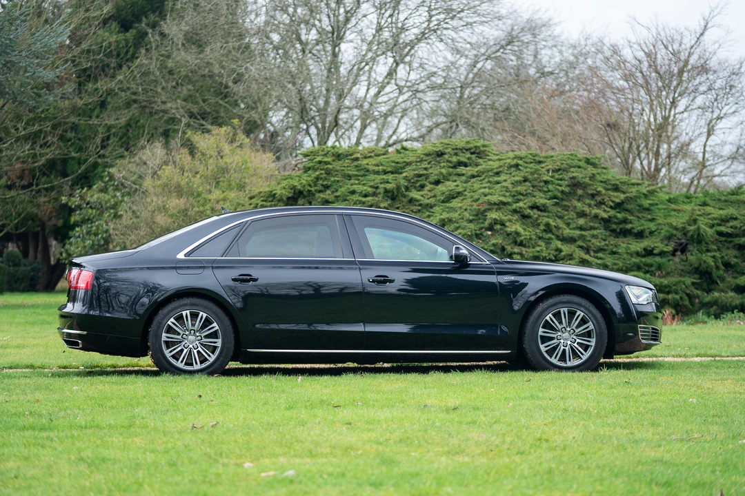 2012 Audi D4 A8 - Image 6 of 31