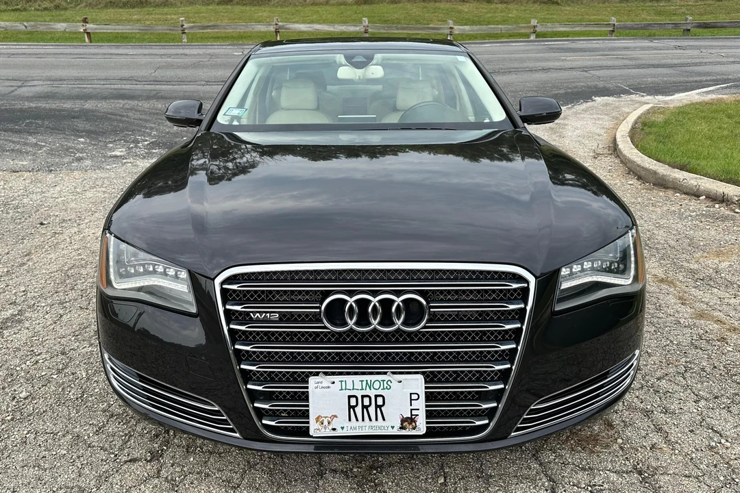 2012 Audi D4 A8 - Image 2 of 31