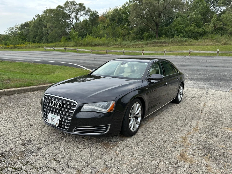 2012 Audi D4 A8 - Image 12 of 31