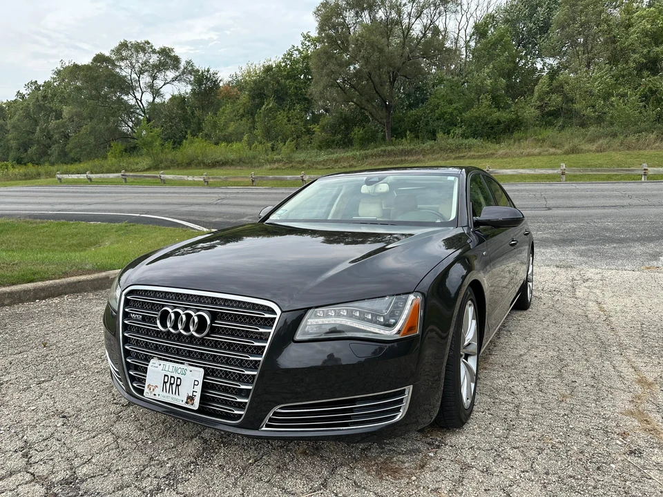 2012 Audi D4 A8 - Image 9 of 31