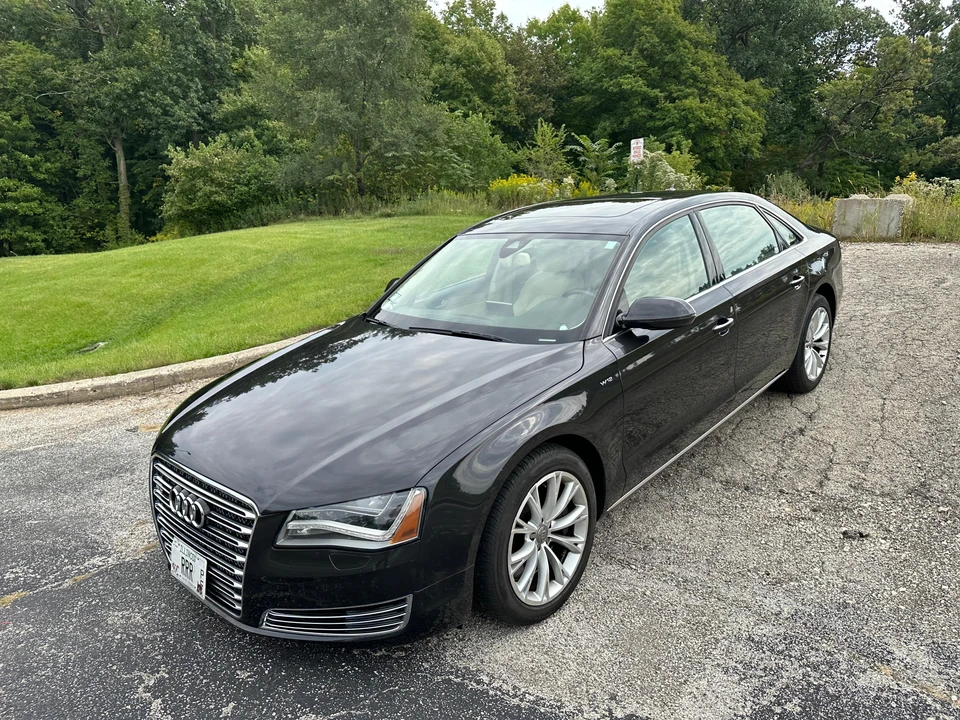 2012 Audi D4 A8 - Image 13 of 31