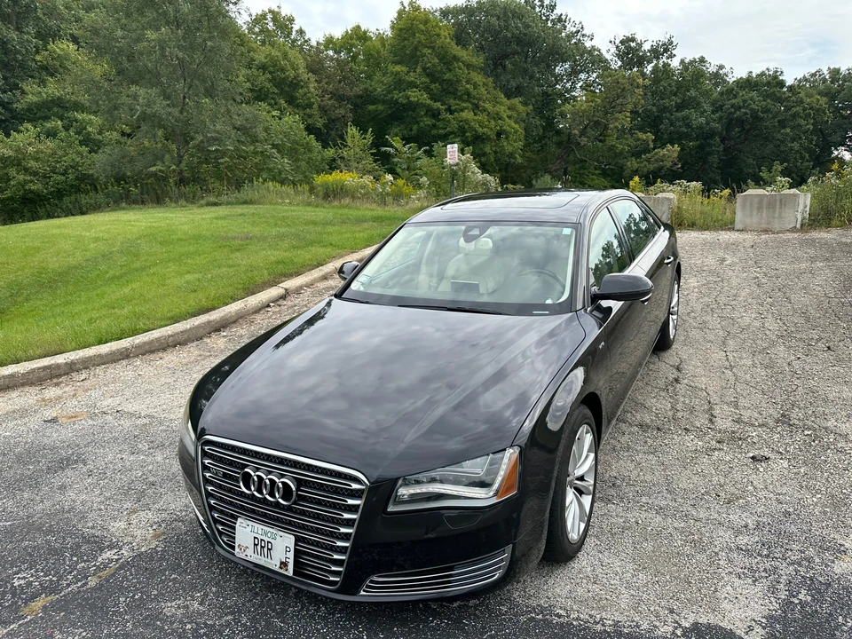 2012 Audi D4 A8 - Image 11 of 31