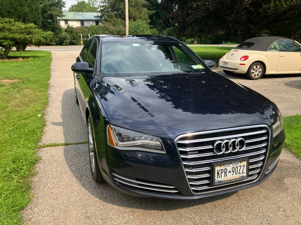 2012 Audi D4 A8 - Image 2 of 16