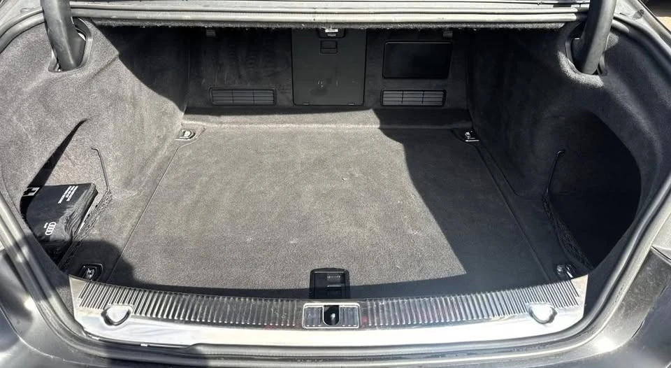 2012 Audi D4 A8 - Image 19 of 20