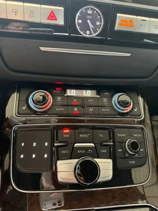 2012 Audi D4 A8 - Image 11 of 14