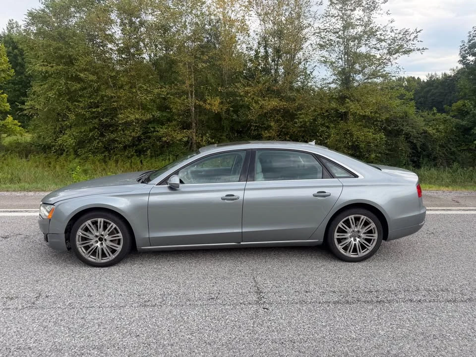 2012 Audi D4 A8 - Image 3 of 8