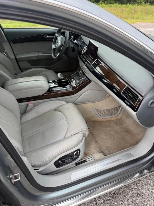 2012 Audi D4 A8 - Image 7 of 8