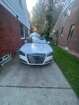 2012 Audi A8 Sedan 4D