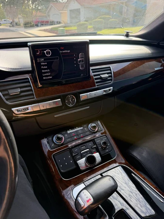 2012 Audi D4 A8 - Image 22 of 24
