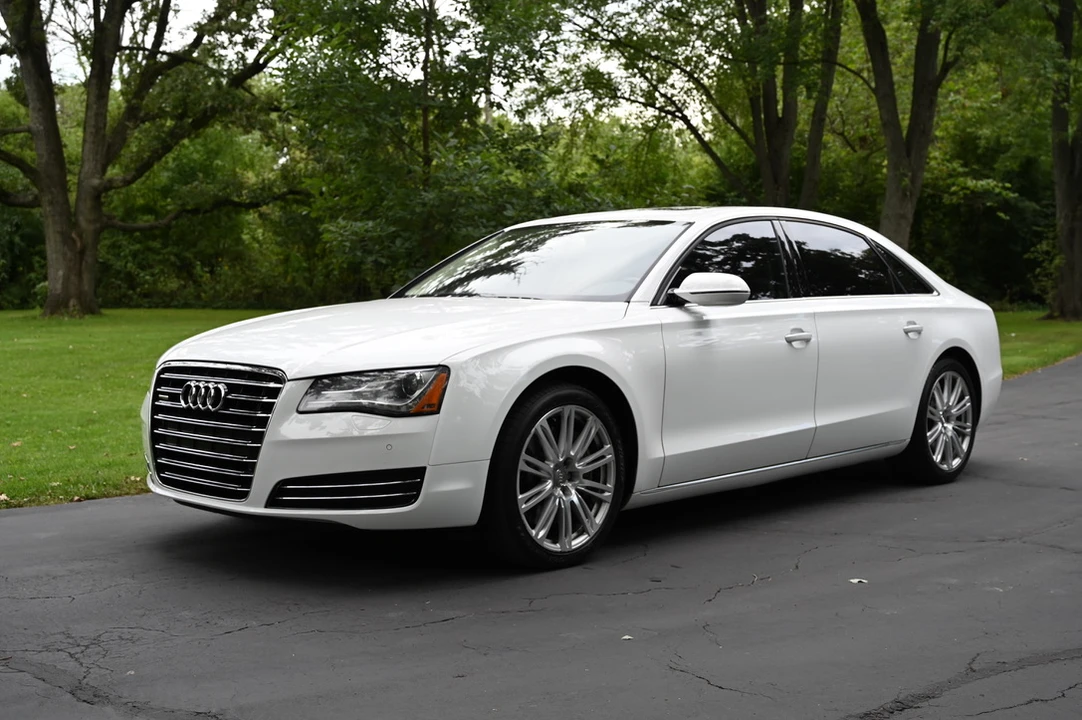 2012 Audi D4 A8 - Image 10 of 31