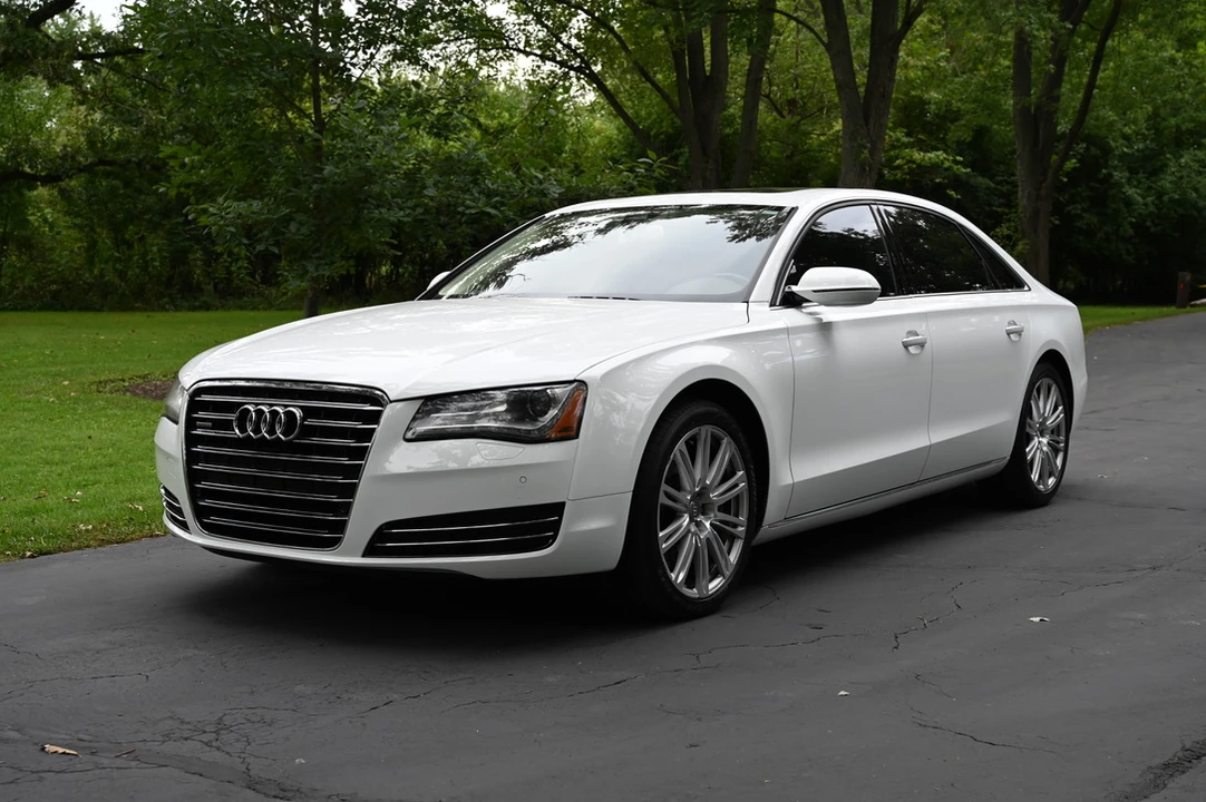 2012 Audi D4 A8 - Image 7 of 31