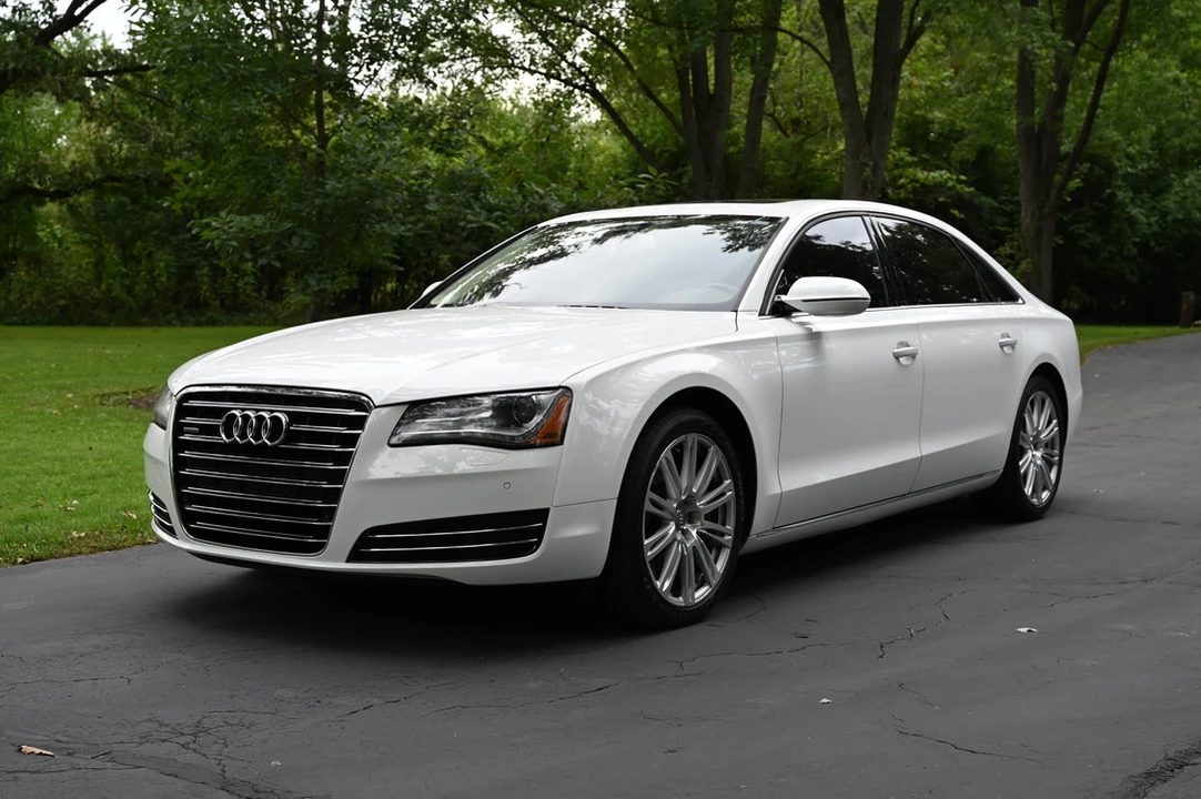 2012 Audi D4 A8 - Image 8 of 31