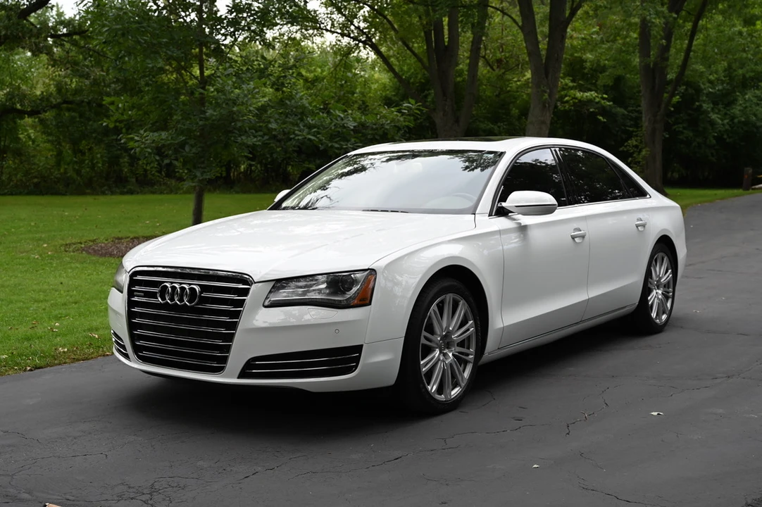 2012 Audi D4 A8 - Image 6 of 31