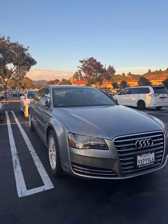2012 Audi D4 A8 - Image 2 of 9