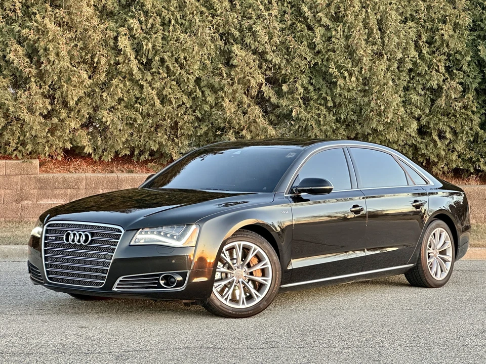 2012 Audi D4 A8 - Image 2 of 31
