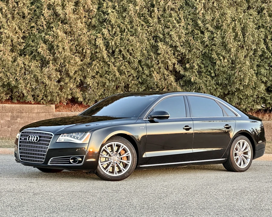 2012 Audi D4 A8 - Image 4 of 31