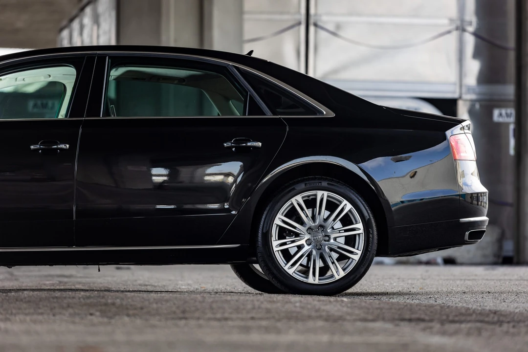 2012 Audi D4 A8 - Image 31 of 31