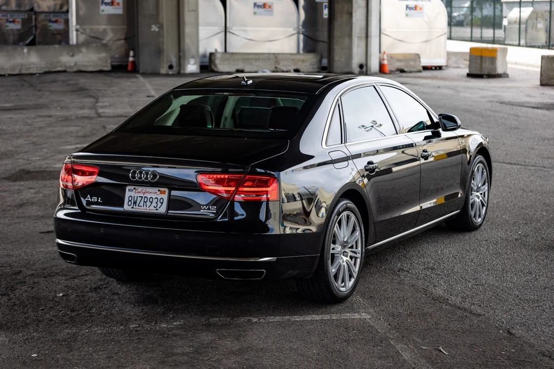 2012 Audi D4 A8 - Image 11 of 31