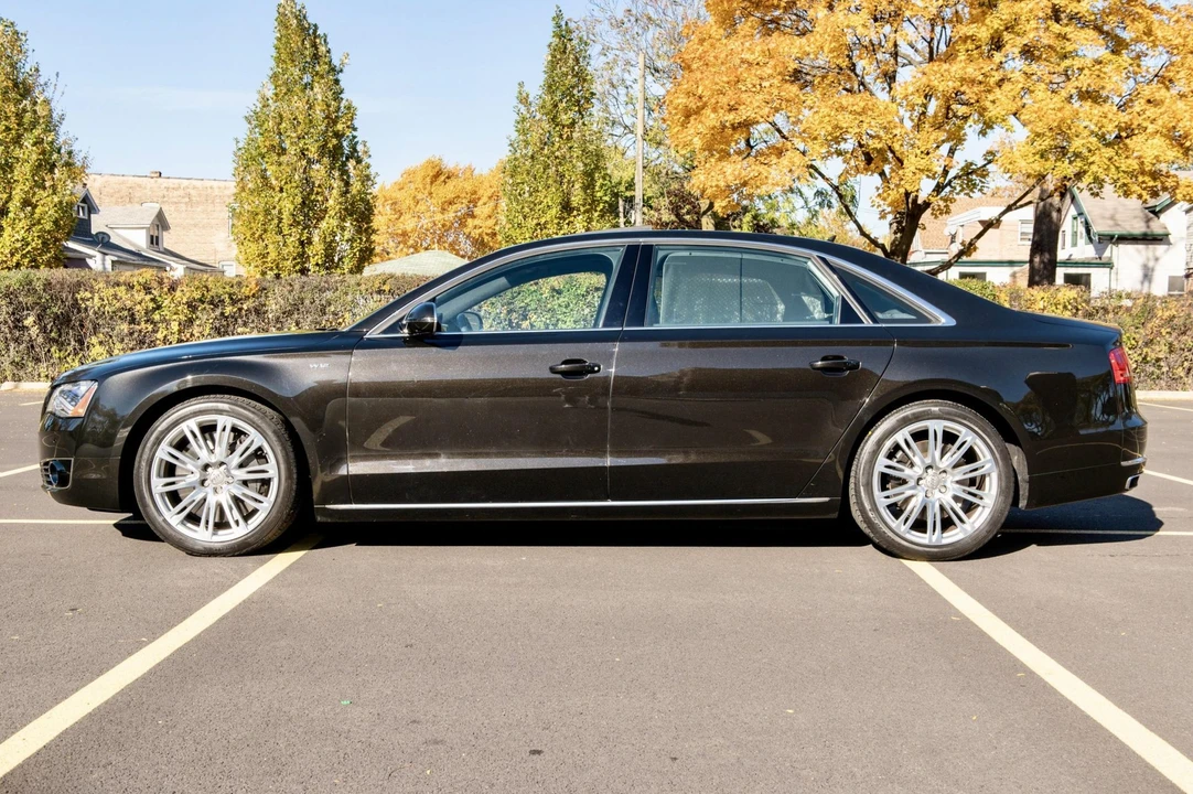 2012 Audi D4 A8 - Image 4 of 31
