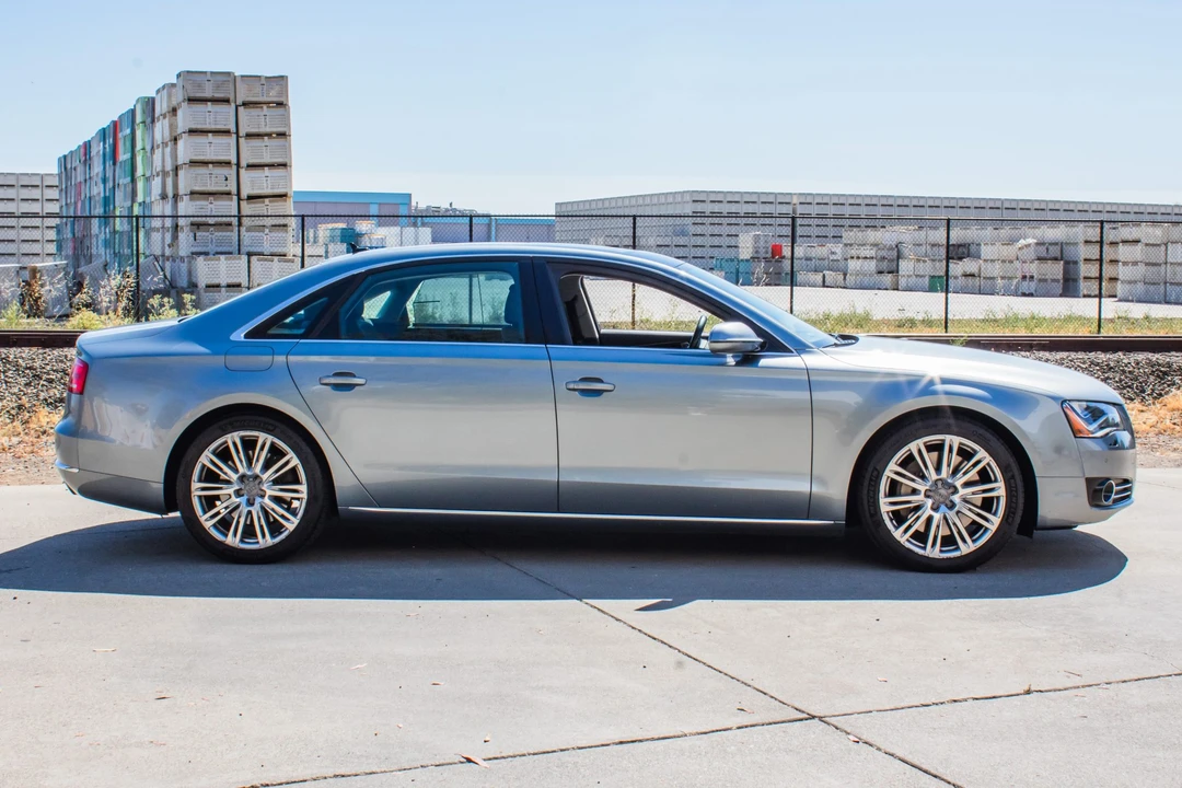 2012 Audi D4 A8 - Image 6 of 31