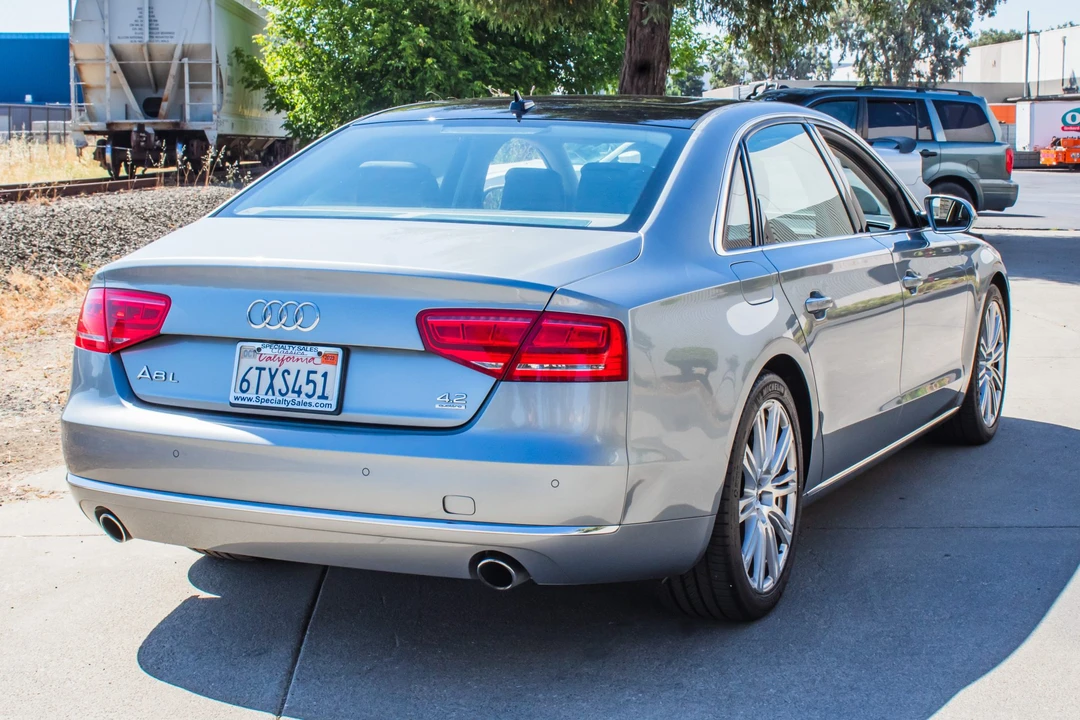 2012 Audi D4 A8 - Image 8 of 31