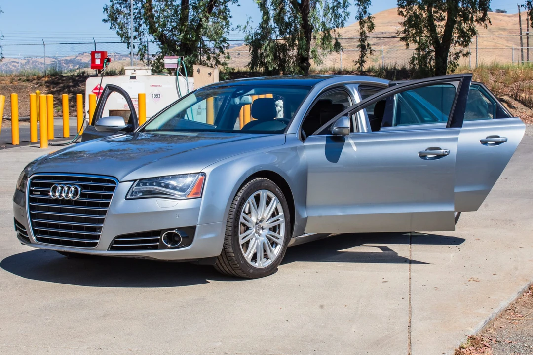 2012 Audi D4 A8 - Image 13 of 31