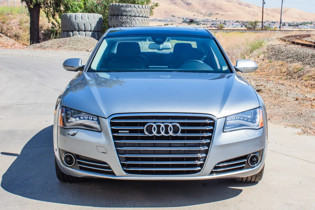 2012 Audi D4 A8 - Image 2 of 31