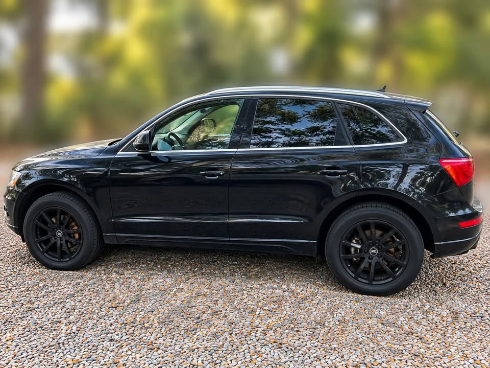 2012 Audi 8R Q5 - Image 2 of 10