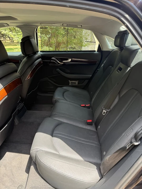 2012 Audi D4 A8 - Image 7 of 9