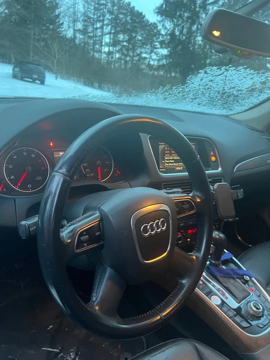 2012 Audi 8R Q5 - Image 2 of 4