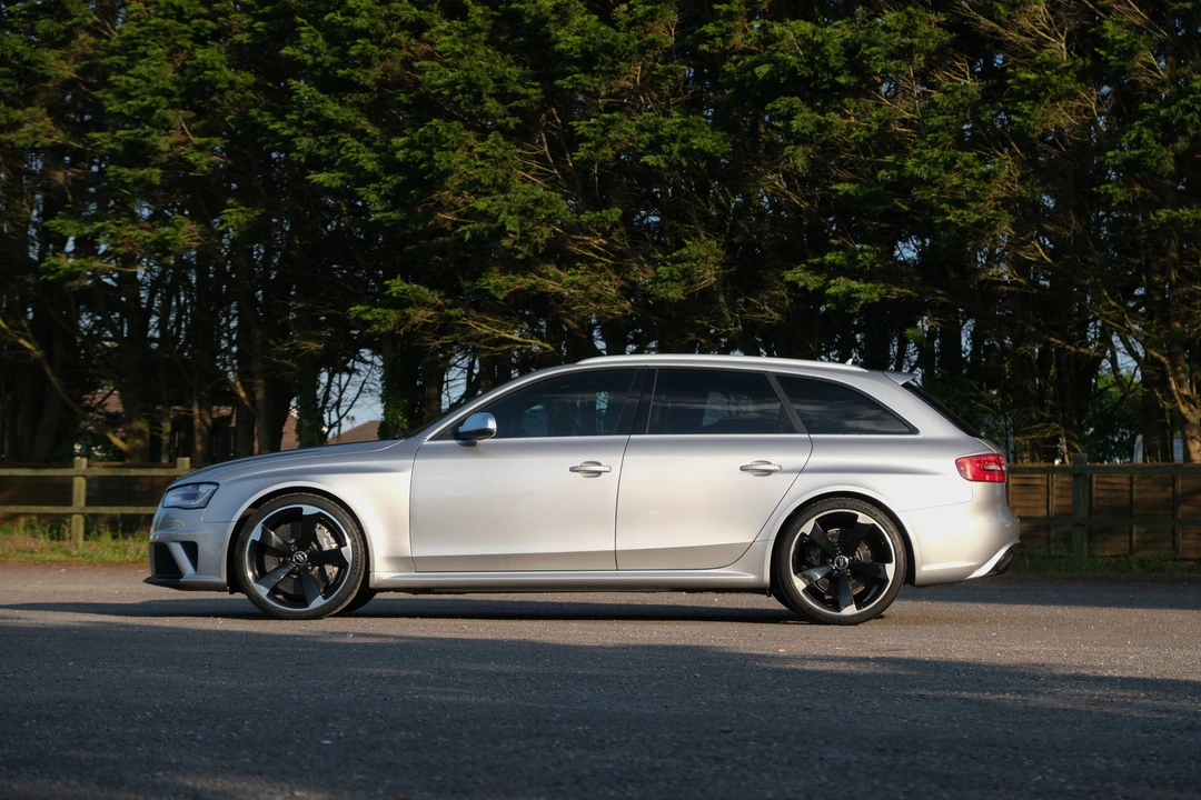 2012 Audi B8 RS4 - Image 8 of 31