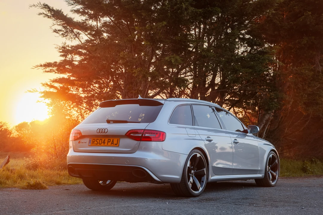 2012 Audi B8 RS4 - Image 10 of 31