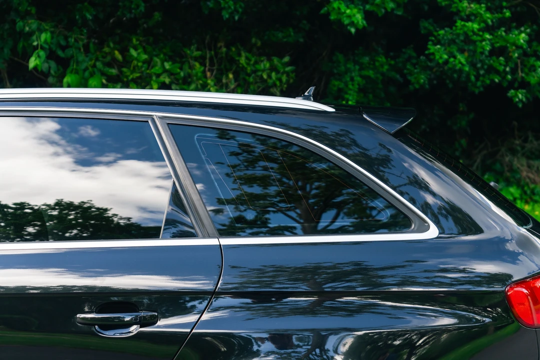 2012 Audi B8 RS4 - Image 29 of 31