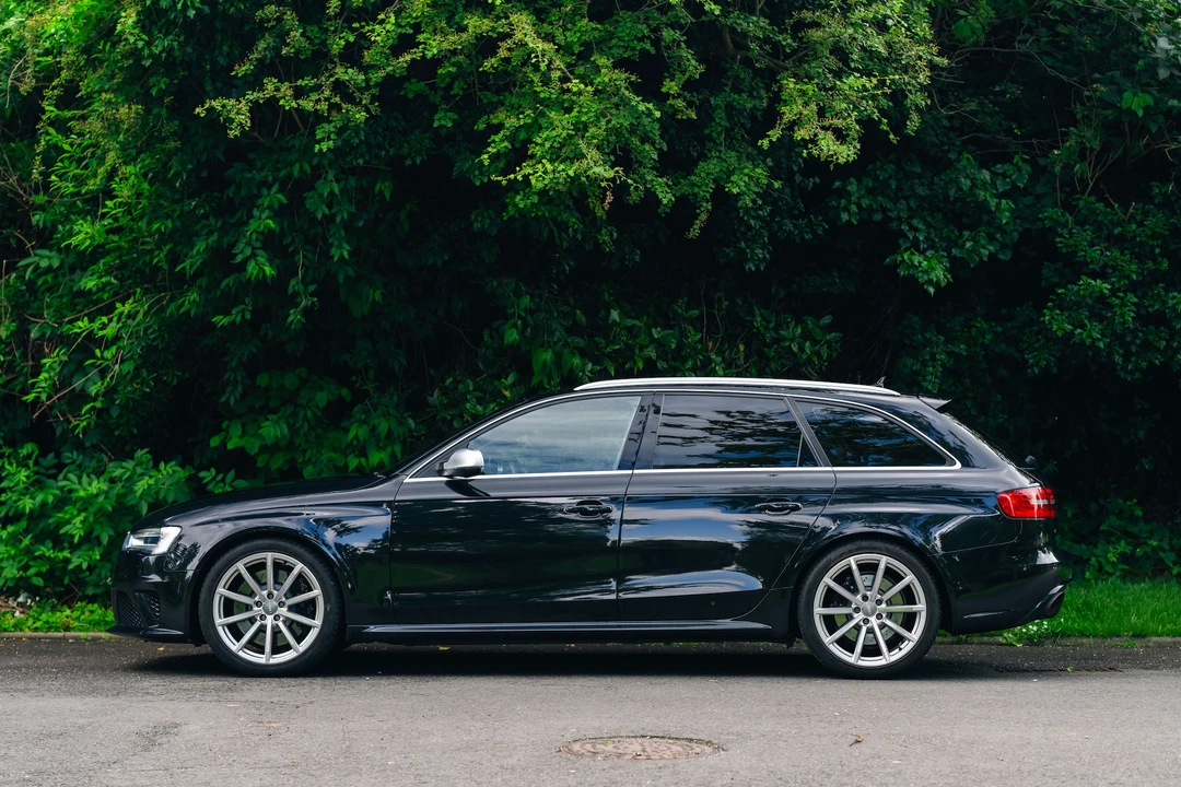 2012 Audi B8 RS4 - Image 4 of 31