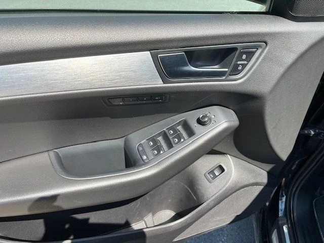 2012 Audi 8R Q5 - Image 8 of 14