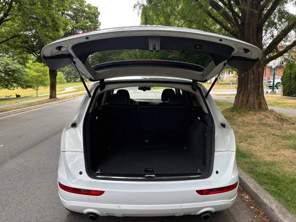 2012 Audi 8R Q5 - Image 13 of 14