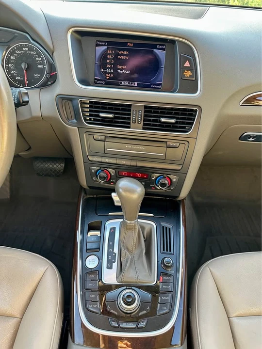 2012 Audi 8R Q5 - Image 15 of 20