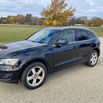 2012 Audi Q5 2.0T Premium Plus