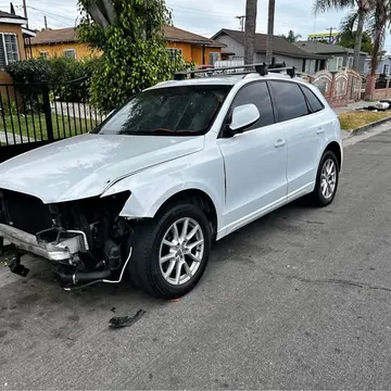 2012 Audi Q5 2.0T Premium Plus Sport Utility 4D